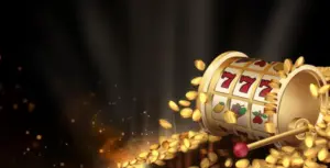 Изображение игрового автомата, выбрасывающего монеты с видимым числом 777, рекламирующее бесплатные вращения в Хани Мани с захватывающим дизайном.